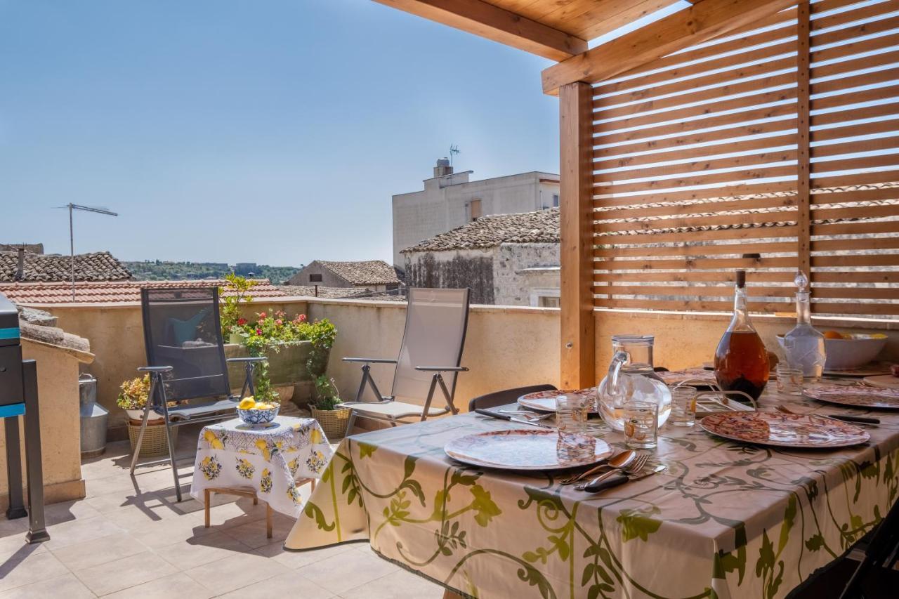 Si-Moutique Le Case Degli Avi Barocche, Con Terrazza Panoramica Módica Exterior foto