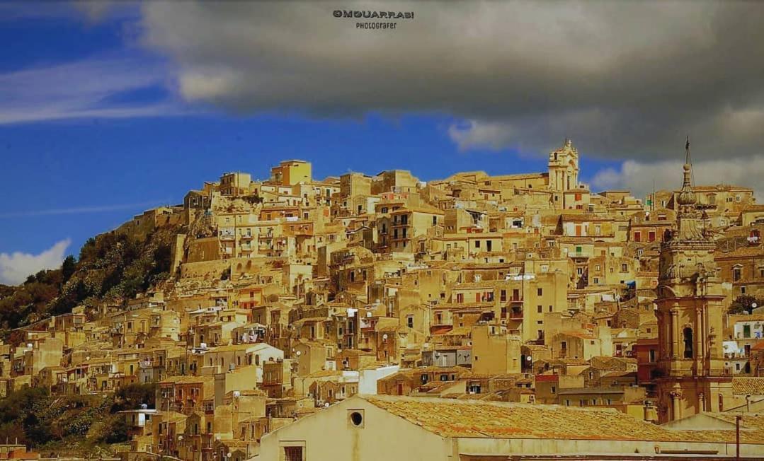 Si-Moutique Le Case Degli Avi Barocche, Con Terrazza Panoramica Módica Exterior foto